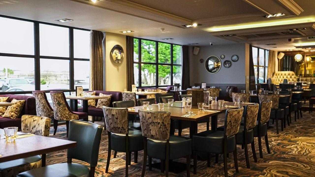 The Fenwick Hotel Kilmarnock Extérieur photo