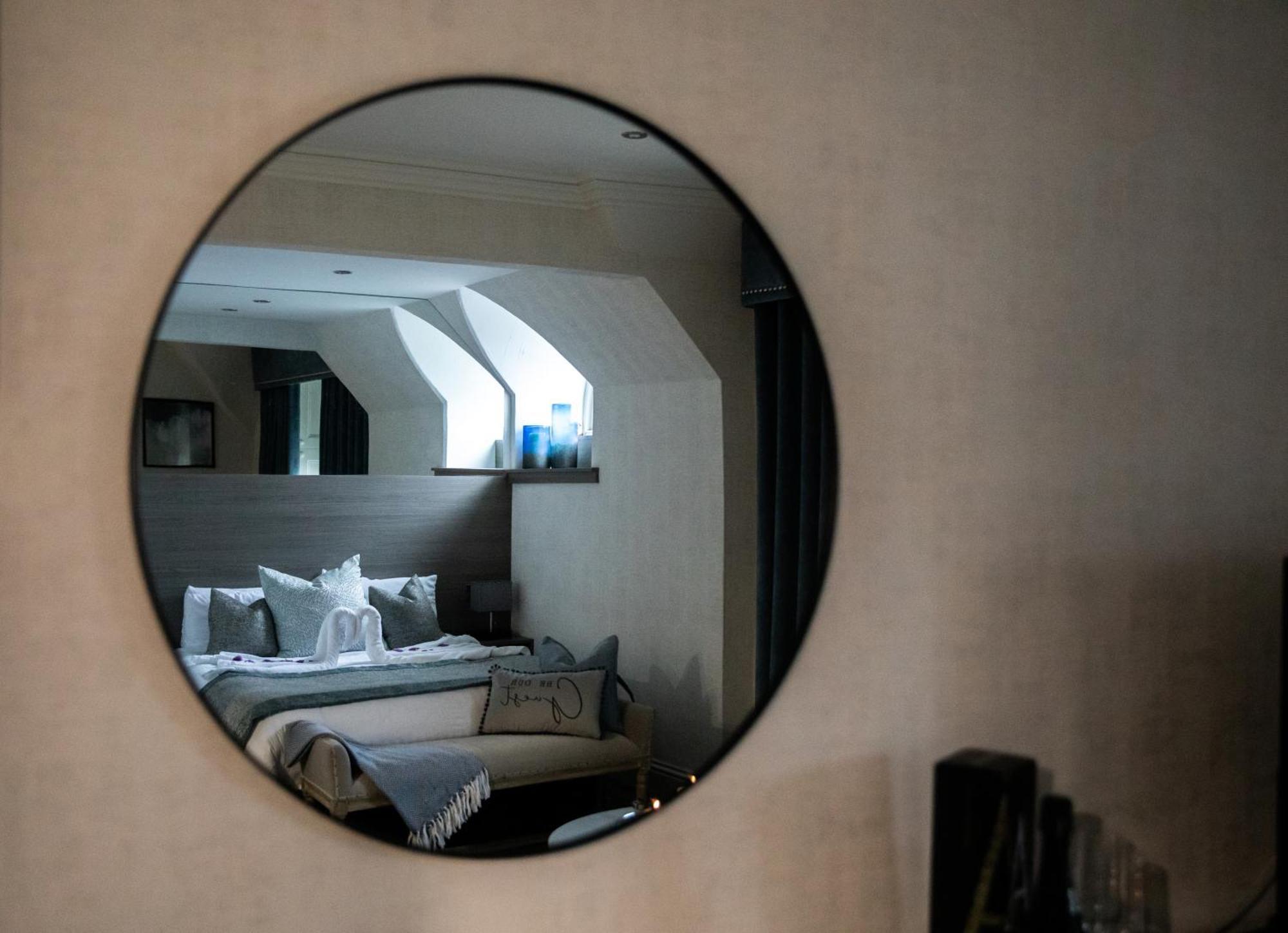 The Fenwick Hotel Kilmarnock Extérieur photo