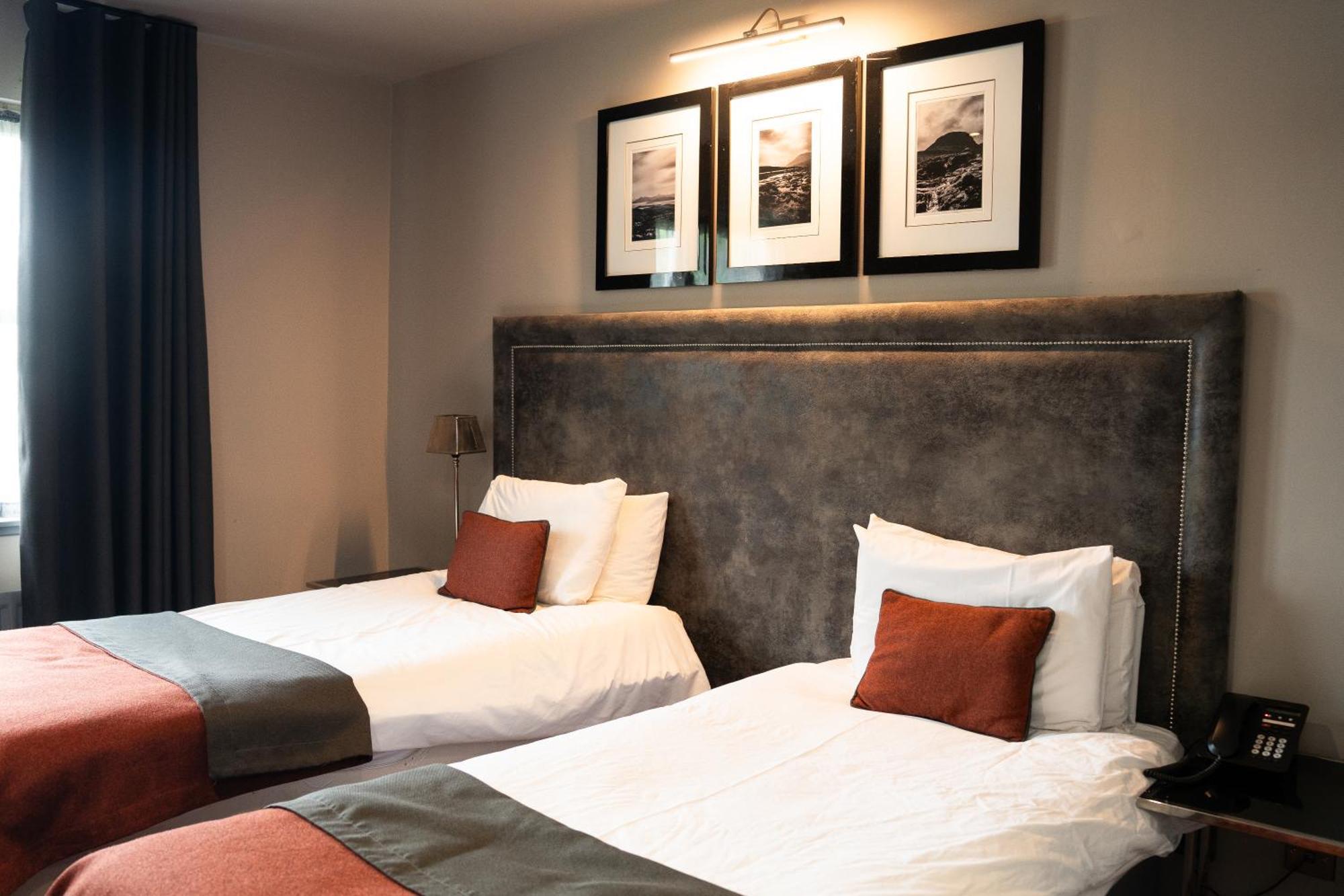 The Fenwick Hotel Kilmarnock Extérieur photo